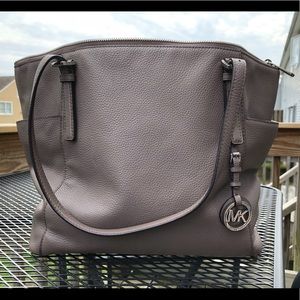 Michael Kors tote